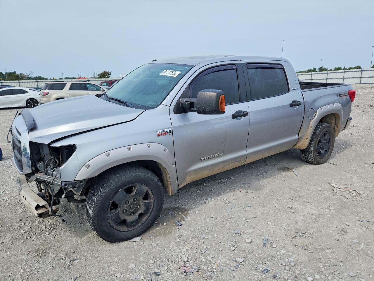 2011 TOYOTA TUNDRA CREWMAX SR5 | 5TFDY5F16BX166864 | UPCARS