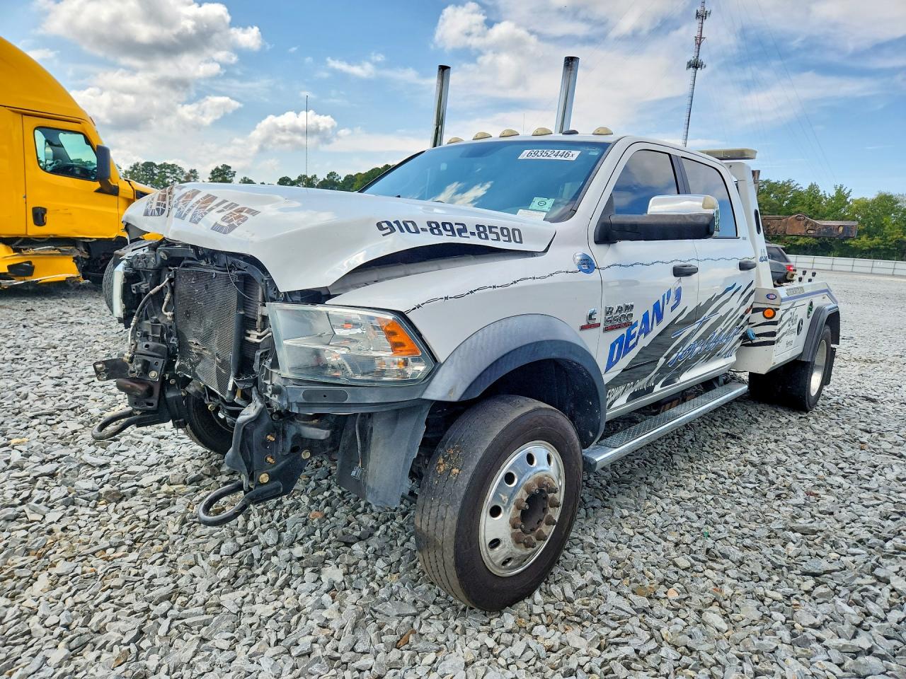 2015 RAM 5500 | 3C7WRNEL8FG706009 | UPCARS