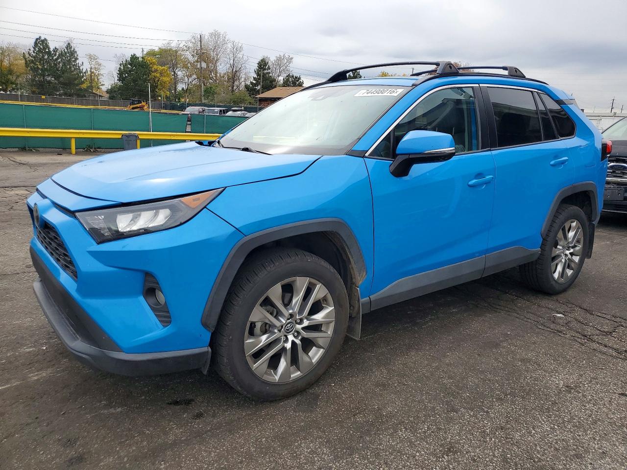 2020 TOYOTA RAV4 XLE PREMIUM | 2T3A1RFV1LC112364 | UPCARS