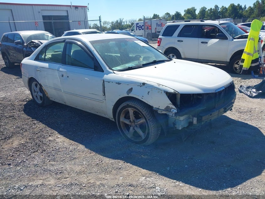 2007 HYUNDAI SONATA LIMITED/SE V6 | 5NPEU46F07H188240 | UPCARS