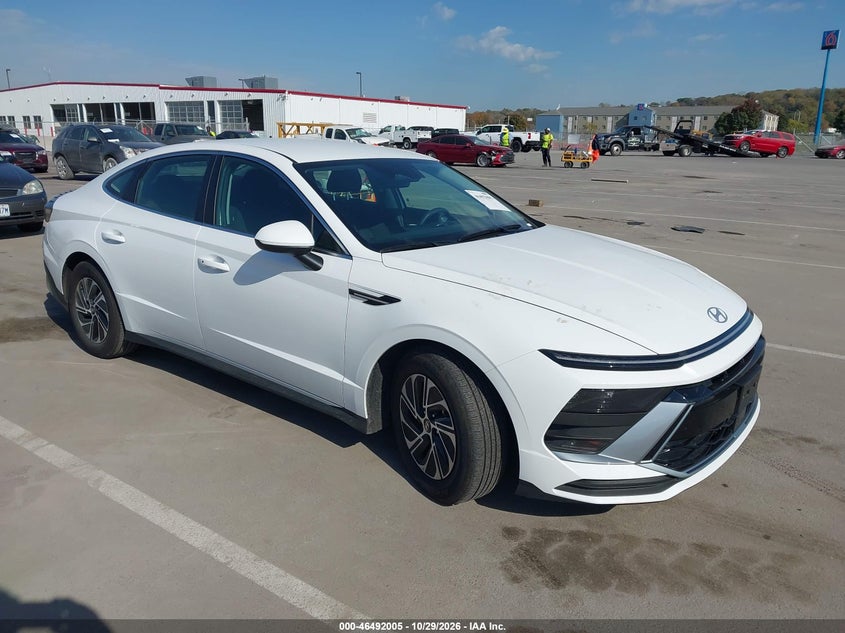 2026 HYUNDAI SONATA HYBRID BLUE | KMHL24JJ8TA146842 | UPCARS