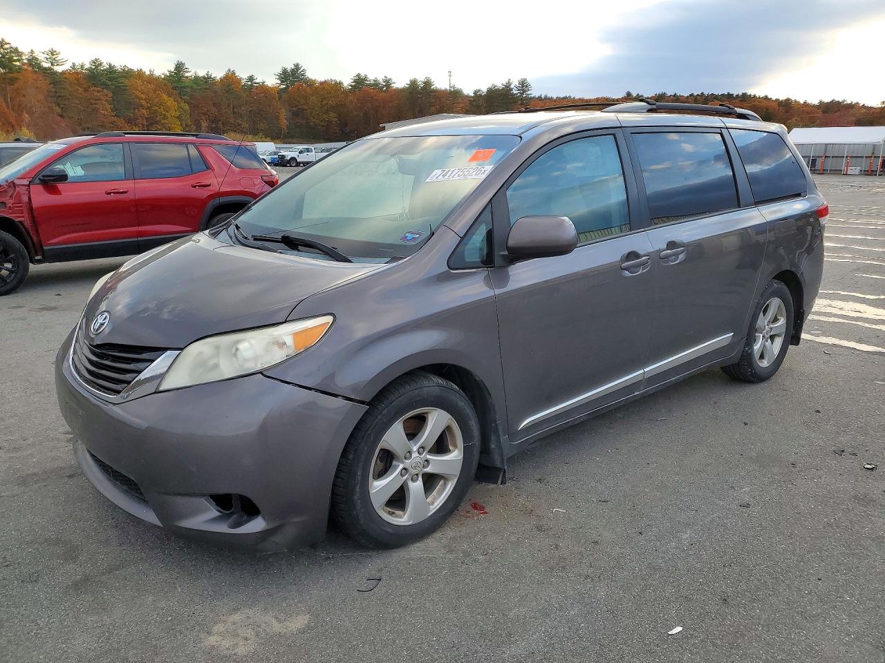 2012 TOYOTA SIENNA LE | 5TDKK3DC8CS254033 | UPCARS
