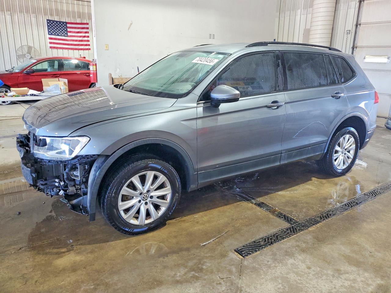 2018 VOLKSWAGEN TIGUAN S | 3VV0B7AX5JM104613 | UPCARS