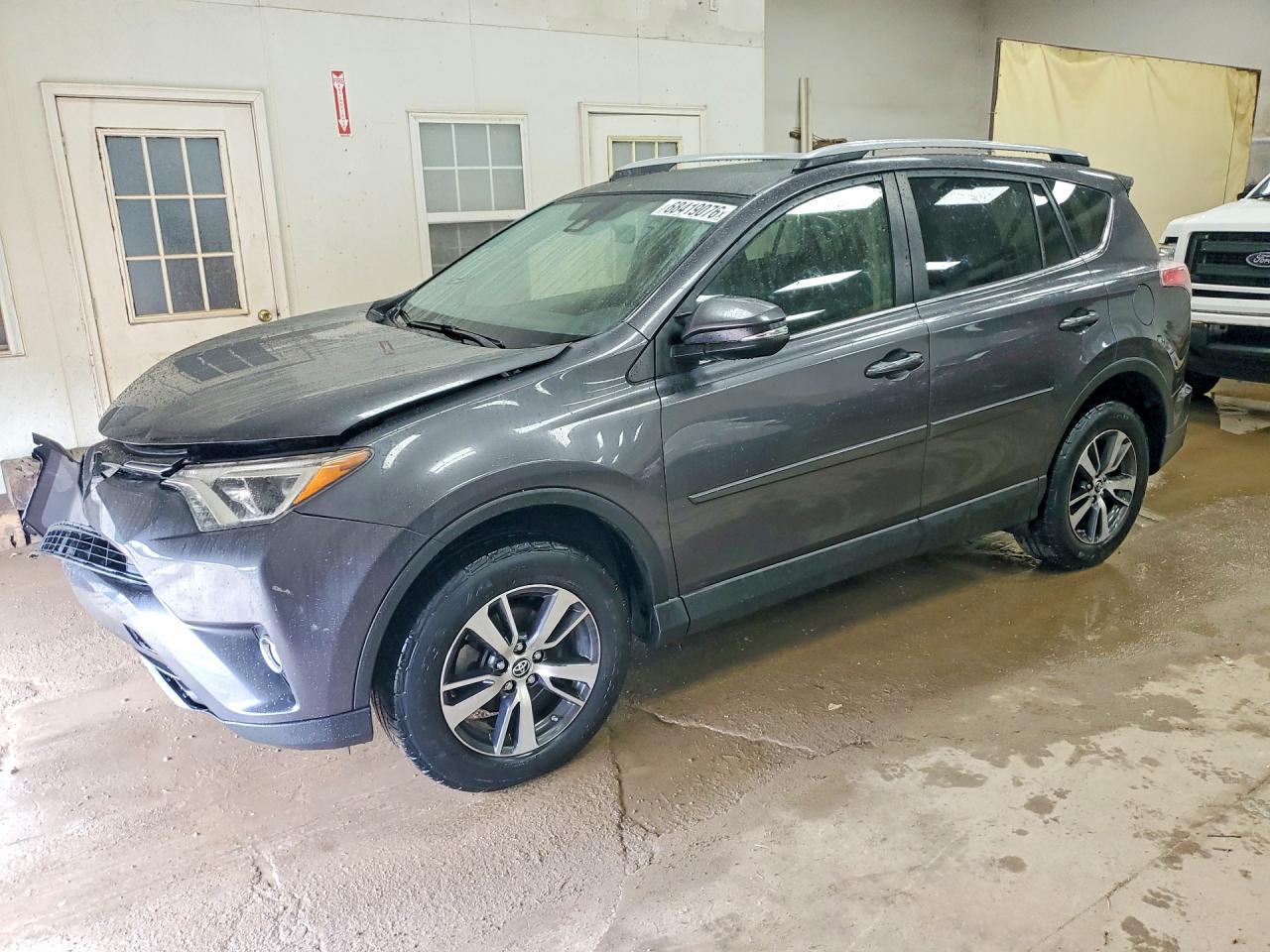2017 TOYOTA RAV4 XLE | JTMRFREV9HJ124157 | UPCARS