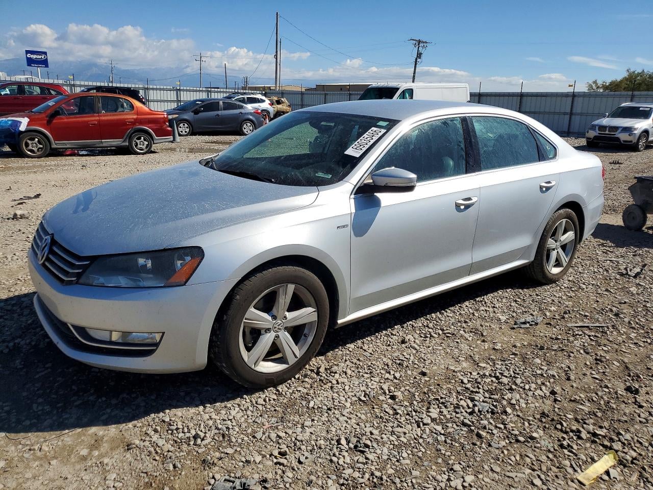 2015 VOLKSWAGEN PASSAT S | 1VWAS7A33FC122310 | UPCARS