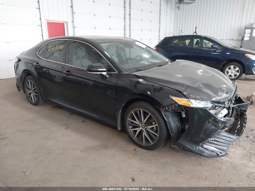 2024 TOYOTA CAMRY XLE | 4T1F11BK0RU130583 | UPCARS