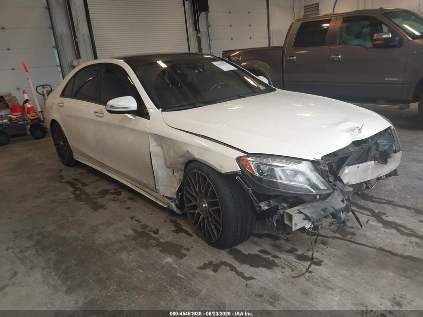 2015 MERCEDES-BENZ S 550 | WDDUG8CB6FA131631 | UPCARS