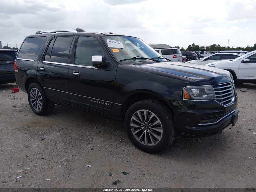 2015 LINCOLN NAVIGATOR | 5LMJJ2HT7FEJ03268 | UPCARS