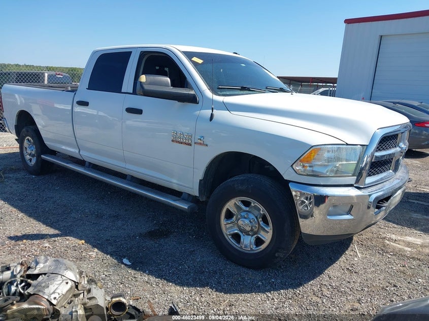 2014 RAM 2500 TRADESMAN | 3C6UR5HLXEG184859 | UPCARS