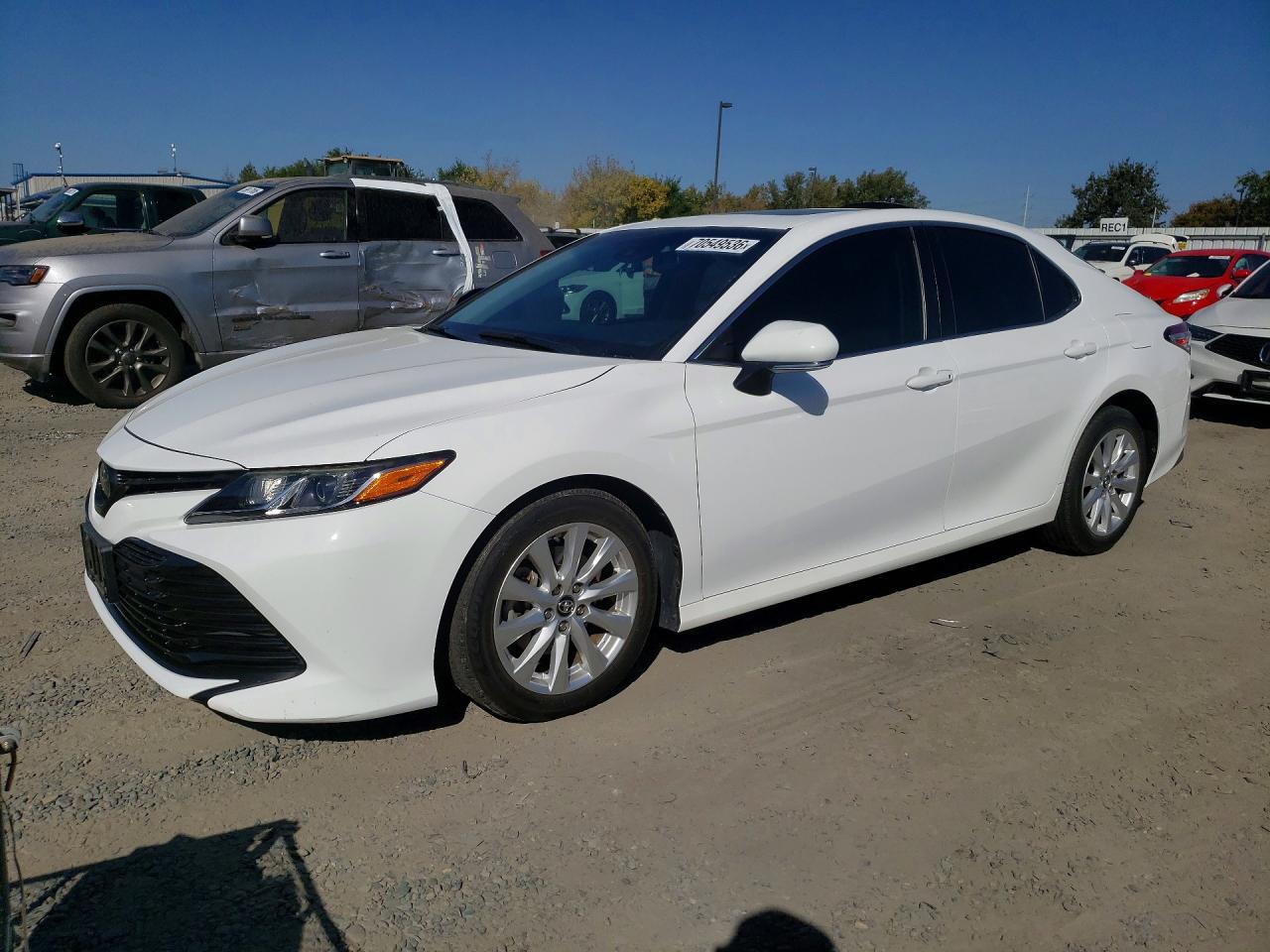 2018 TOYOTA CAMRY LE | 4T1B11HK2JU501317 | UPCARS