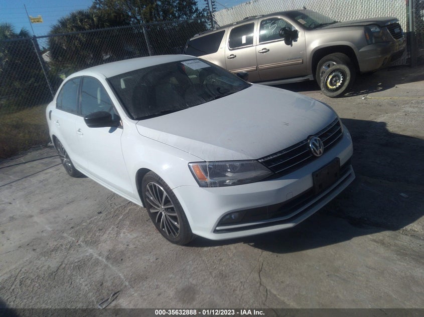 2016 VOLKSWAGEN JETTA 1.8T SPORT | 3VWD17AJ2GM301789 | UPCARS