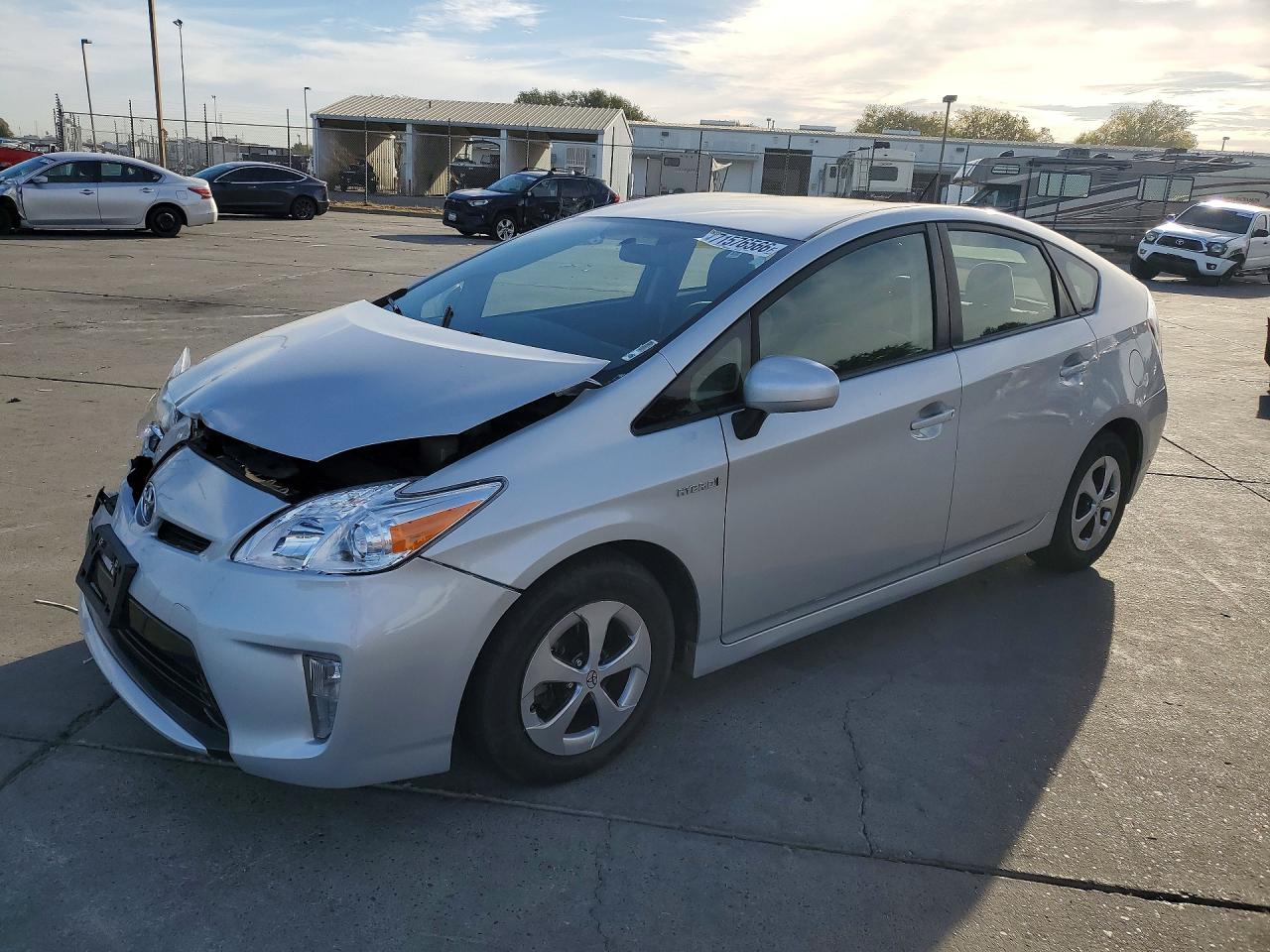 2015 TOYOTA PRIUS TWO | JTDKN3DU7F1877791 | UPCARS