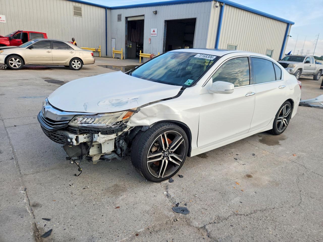 2016 HONDA ACCORD TOURING | 1HGCR3F96GA011598 | UPCARS