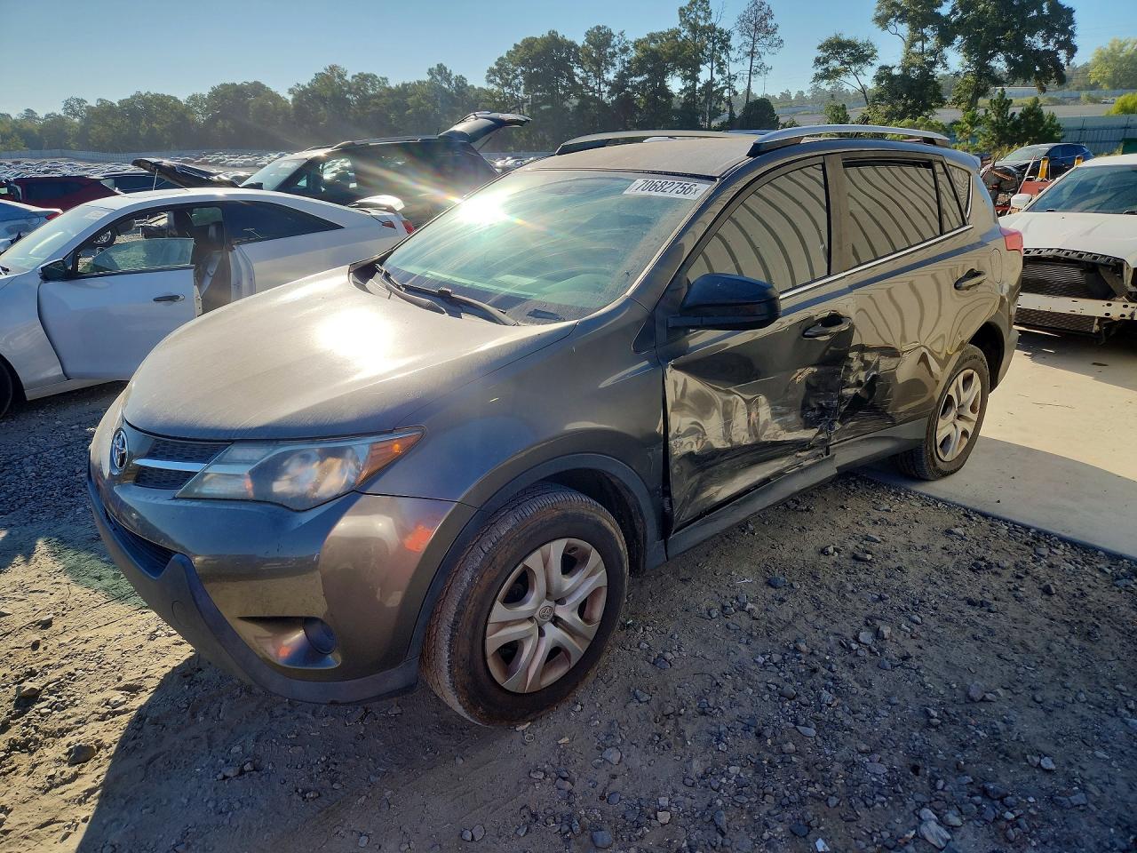 2015 TOYOTA RAV4 LE | JTMZFREV4FD073064 | UPCARS