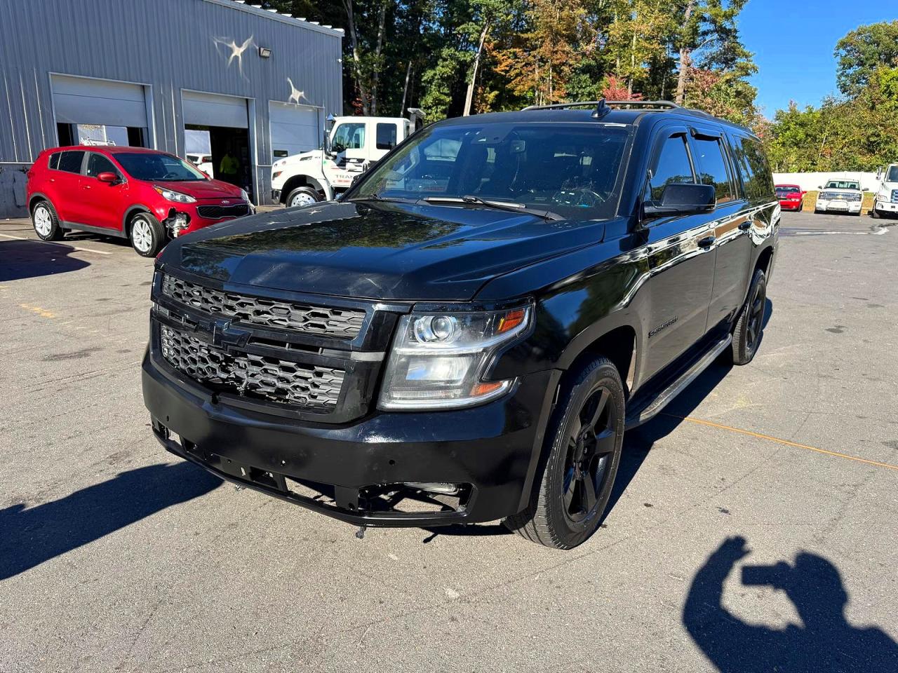 2017 CHEVROLET SUBURBAN K1500 LT | 1GNSKHKCXHR321616 | UPCARS