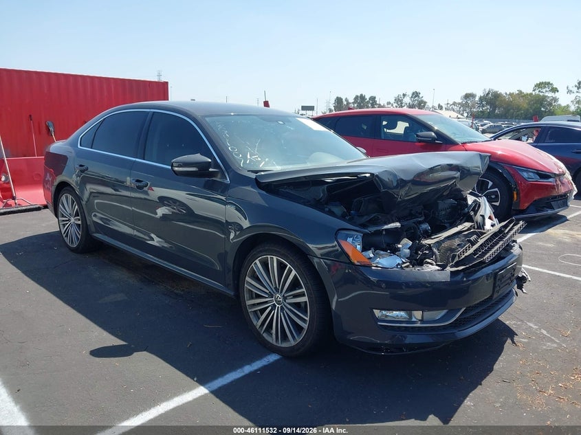 2015 VOLKSWAGEN PASSAT 1.8T SPORT | 1VWBT7A3XFC014266 | UPCARS