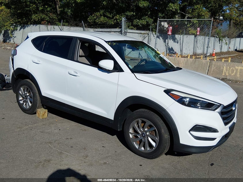 2018 HYUNDAI TUCSON SE | KM8J2CA42JU655817 | UPCARS