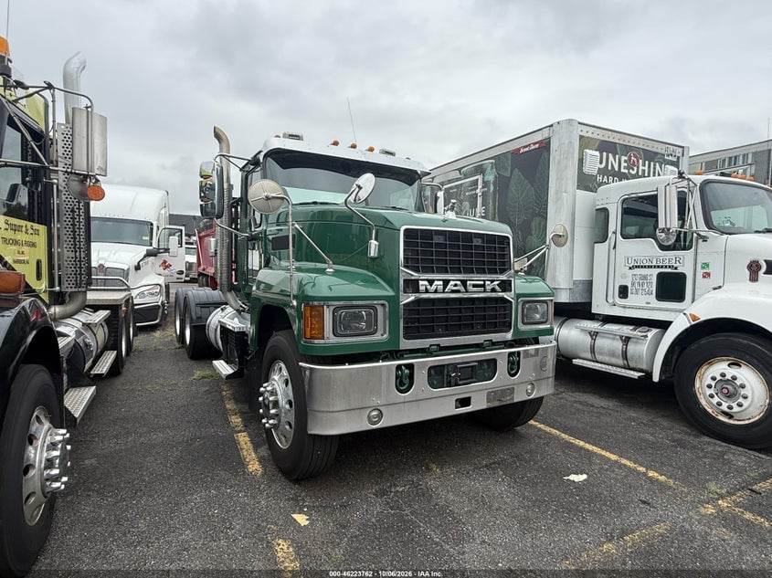 2022 MACK PINNACLE | 1M1PN4GYXNM009761 | UPCARS