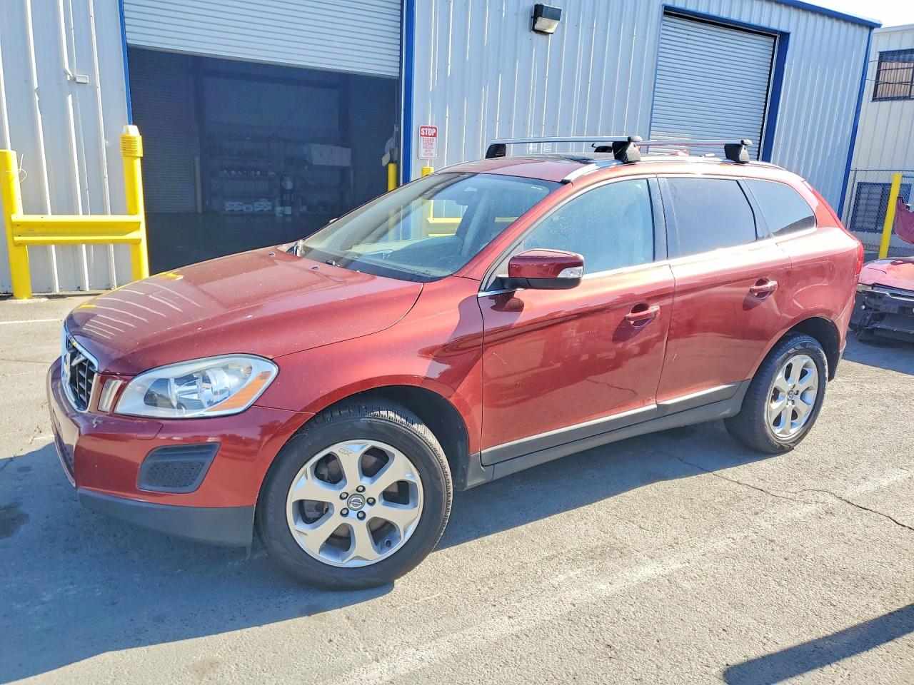 2013 VOLVO XC60 3.2 | YV4940DZXD2371288 | UPCARS
