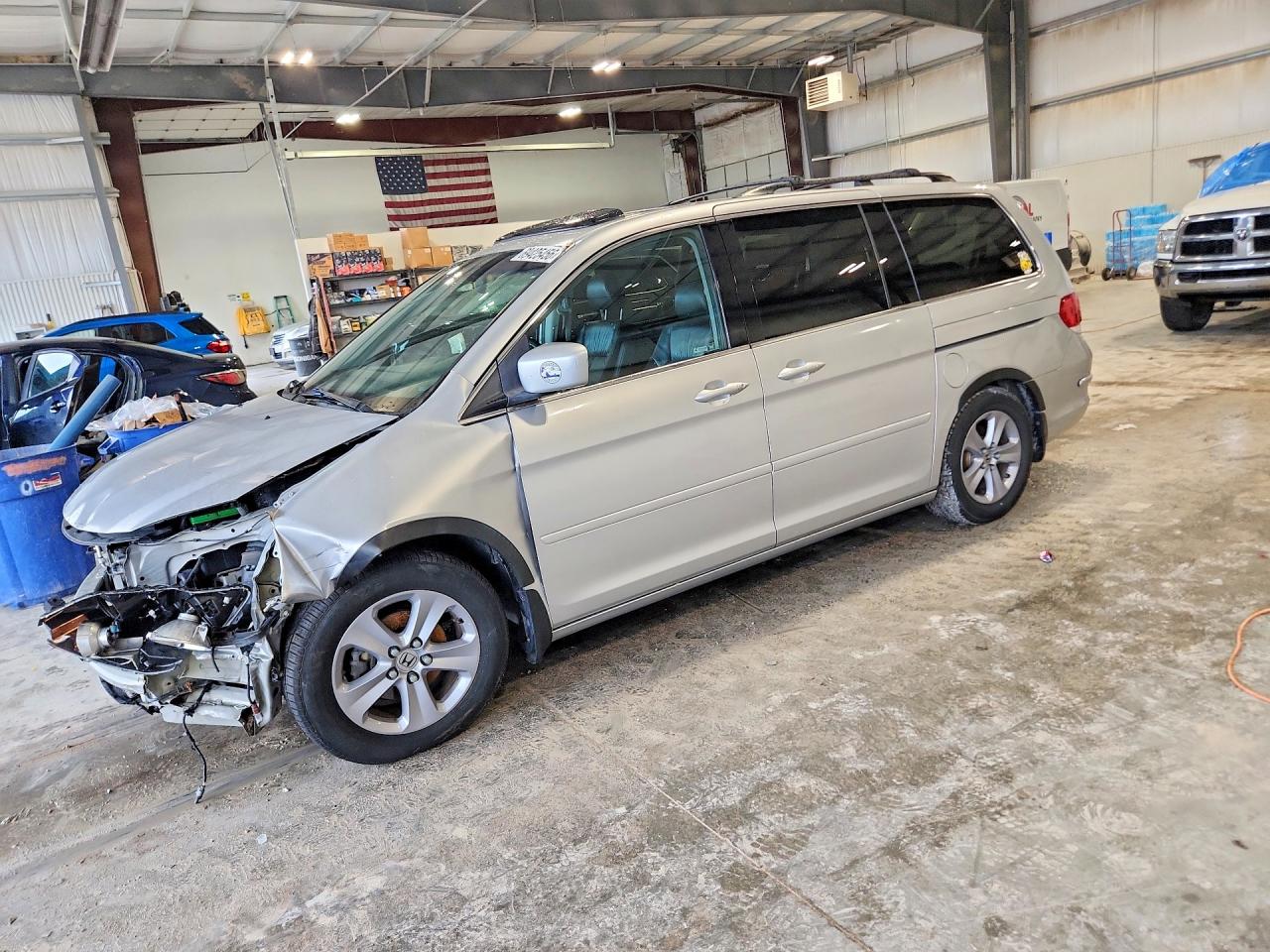2010 HONDA ODYSSEY TOURING | 5FNRL3H97AB099485 | UPCARS