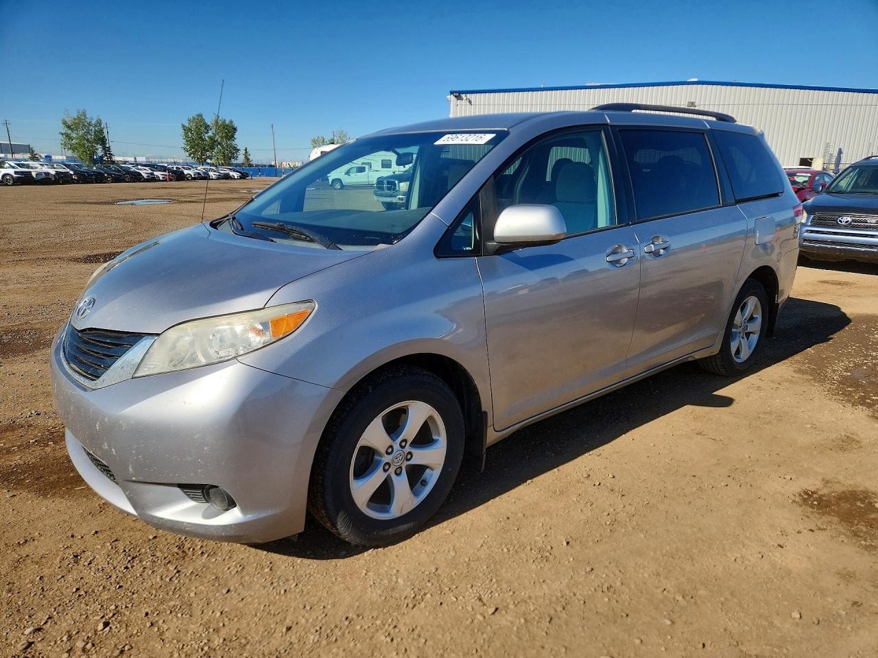 2011 TOYOTA SIENNA BASE | 5TDKA3DC6BS004453 | UPCARS