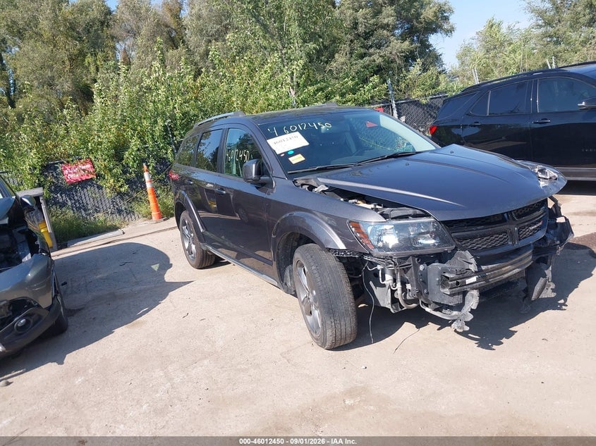 2017 DODGE JOURNEY CROSSROAD PLUS AWD | 3C4PDDGGXHT706288 | UPCARS