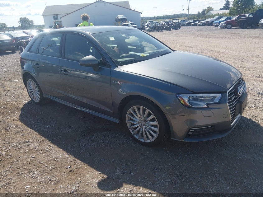 2017 AUDI A3 E-TRON 1.4T PREMIUM | WAUUPBFF9HA055697 | UPCARS