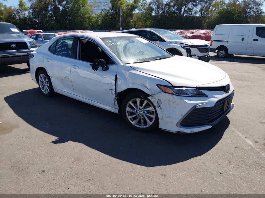 2024 TOYOTA CAMRY LE | 4T1C11AK2RU212853 | UPCARS