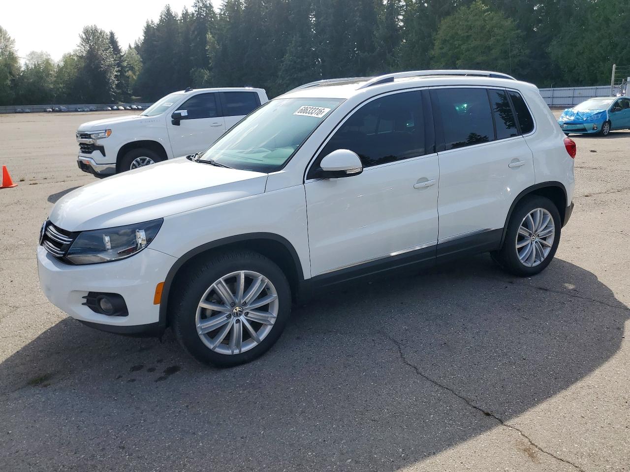 2015 VOLKSWAGEN TIGUAN S | WVGBV7AX9FW563922 | UPCARS
