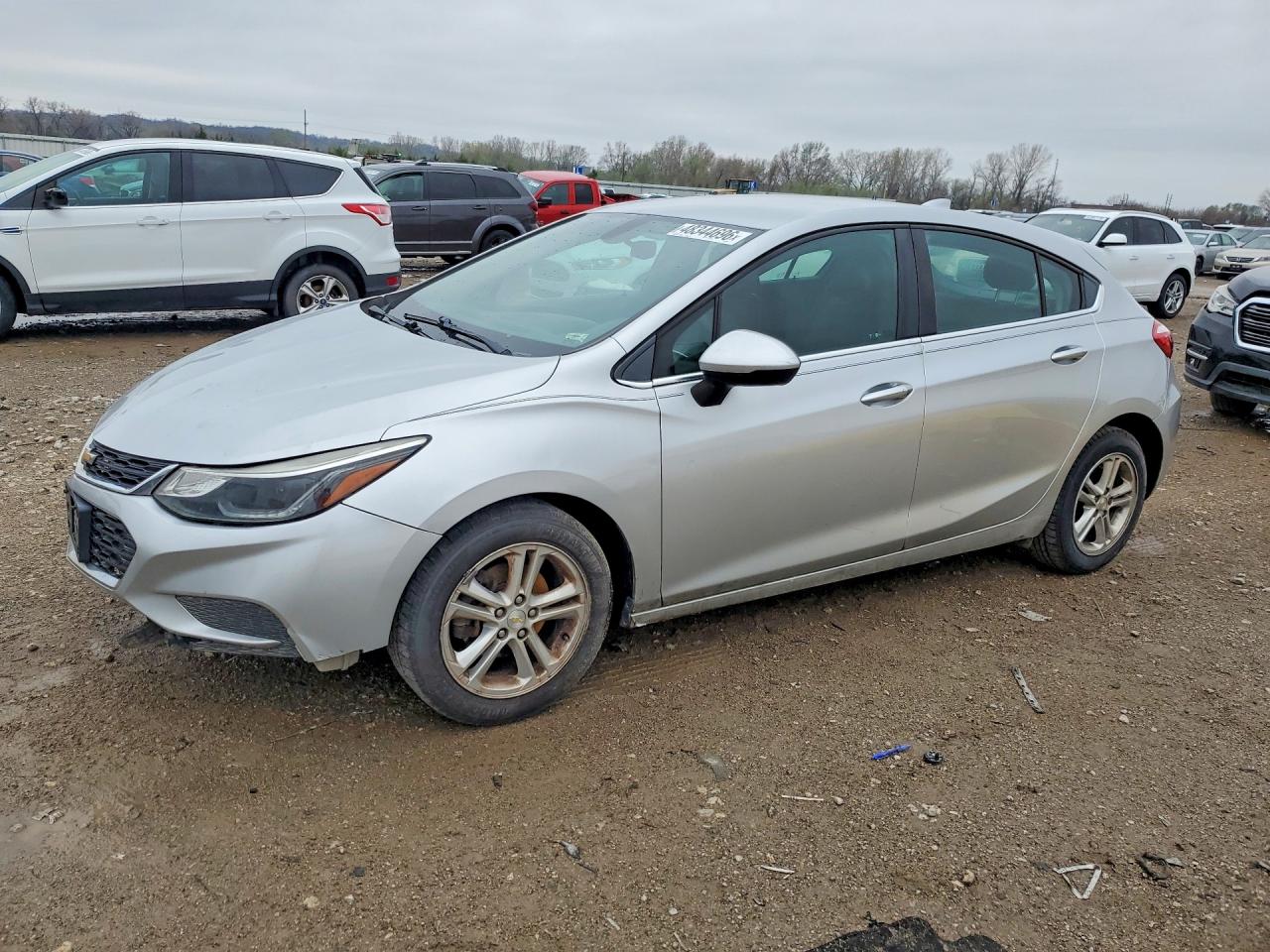 2018 CHEVROLET CRUZE LT | 3G1BE6SM9JS638344 | UPCARS