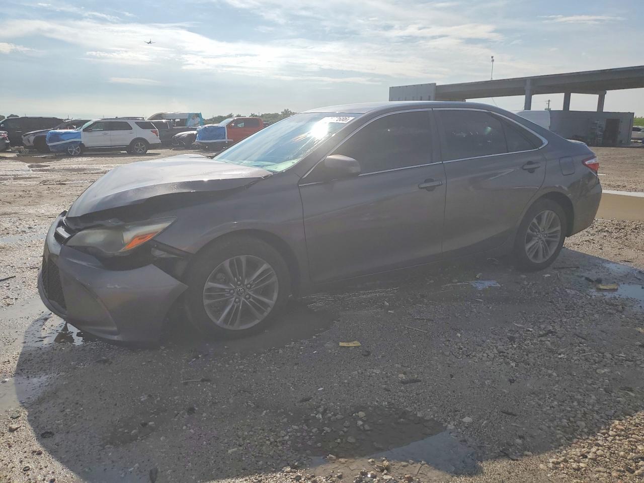 2015 TOYOTA CAMRY SE | 4T1BF1FK6FU103989 | UPCARS