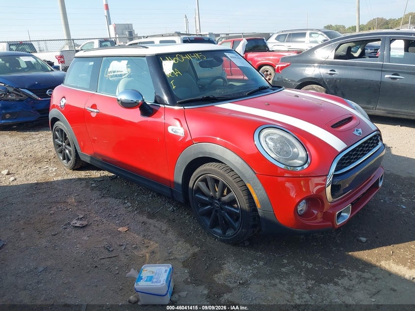 2017 MINI HARDTOP COOPER S | WMWXP7C39H2A45656 | UPCARS
