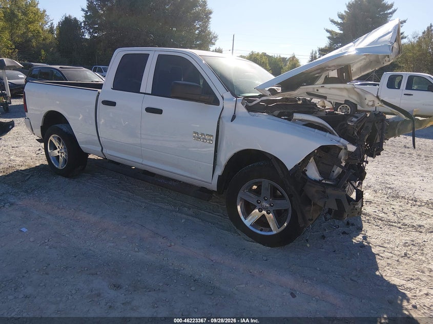 2018 RAM 1500 EXPRESS  4X4 6'4 BOX | 1C6RR7FG0JS158247 | UPCARS