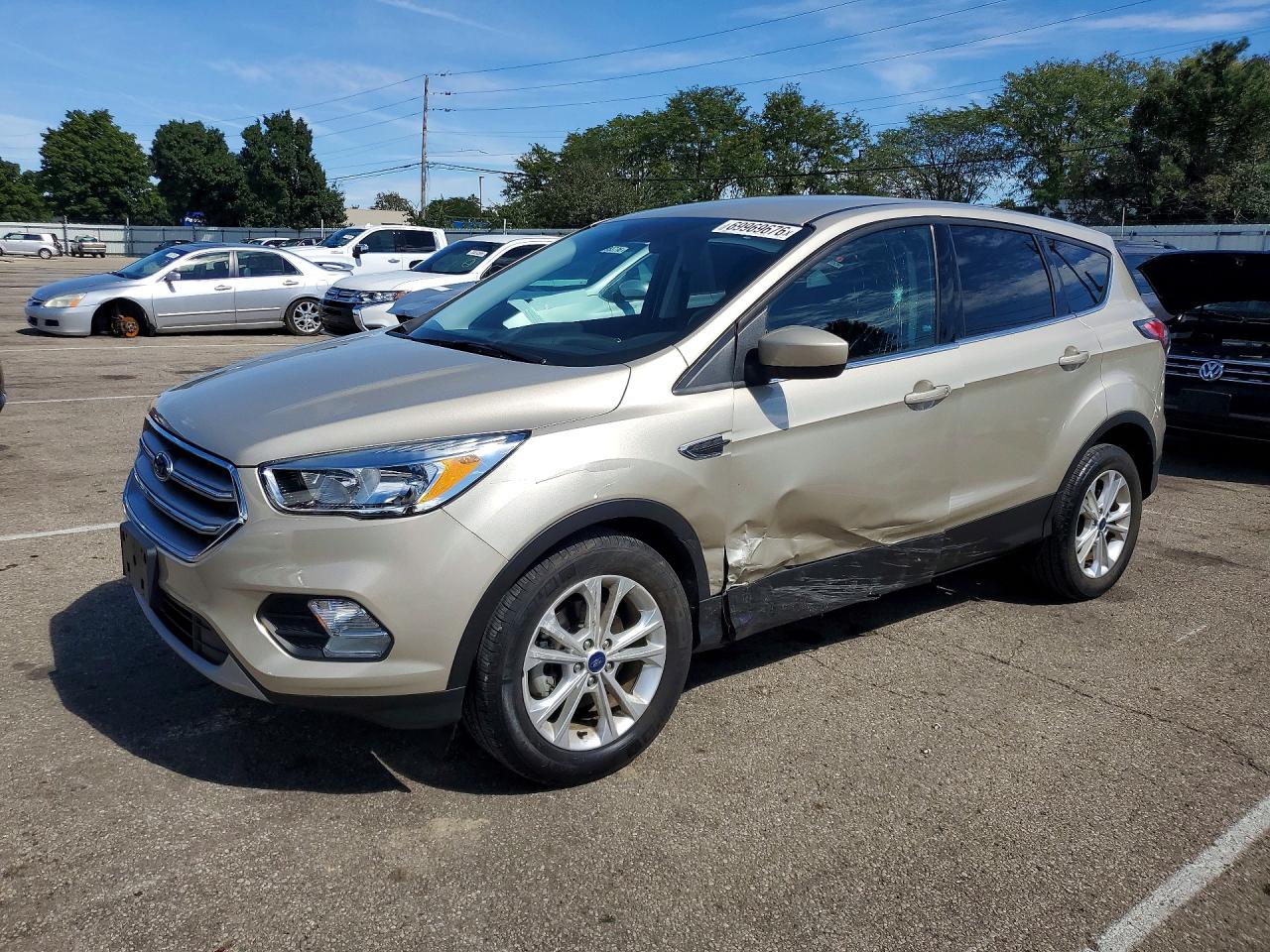 2017 FORD ESCAPE SE | 1FMCU0GD5HUA78686 | UPCARS
