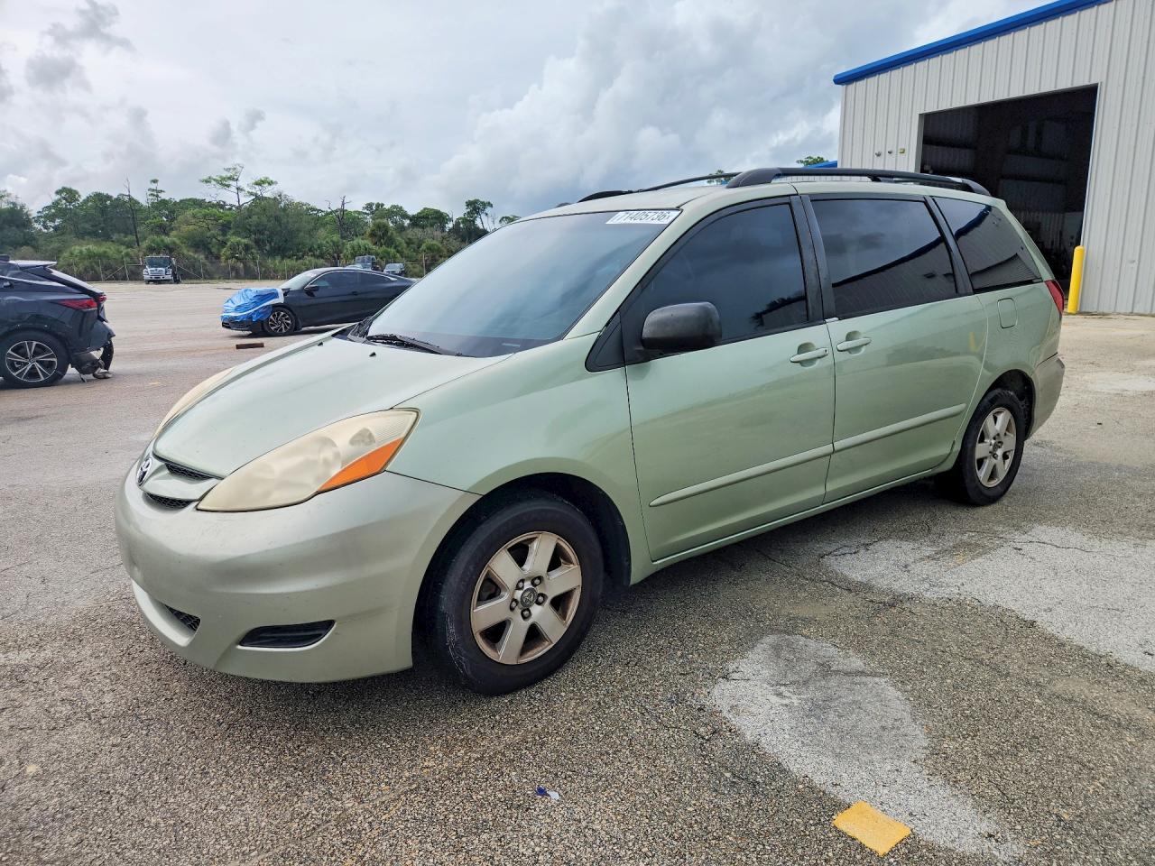 2009 TOYOTA SIENNA LE 8-PASSENGER | 5TDZK23C79S240451 | UPCARS