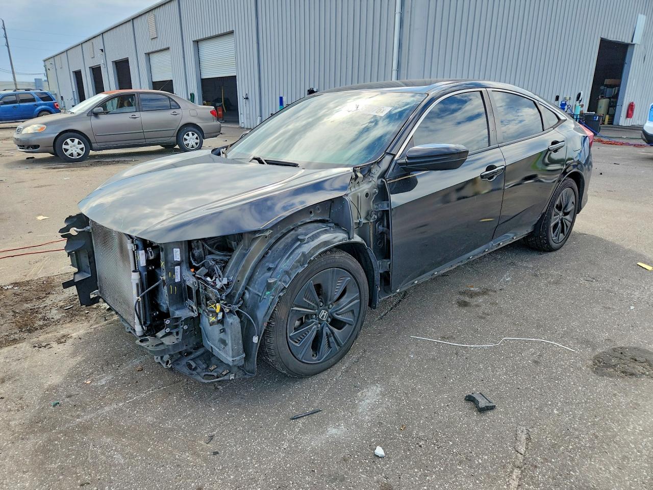 2016 HONDA CIVIC LX | 19XFC2F58GE056026 | UPCARS