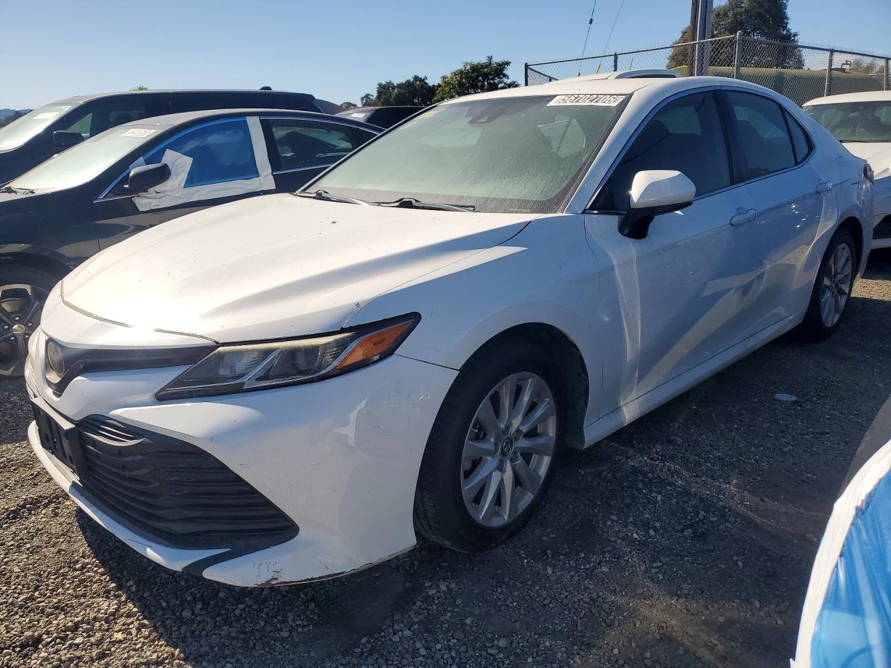 2019 TOYOTA CAMRY L | 4T1B11HK1KU256981 | UPCARS