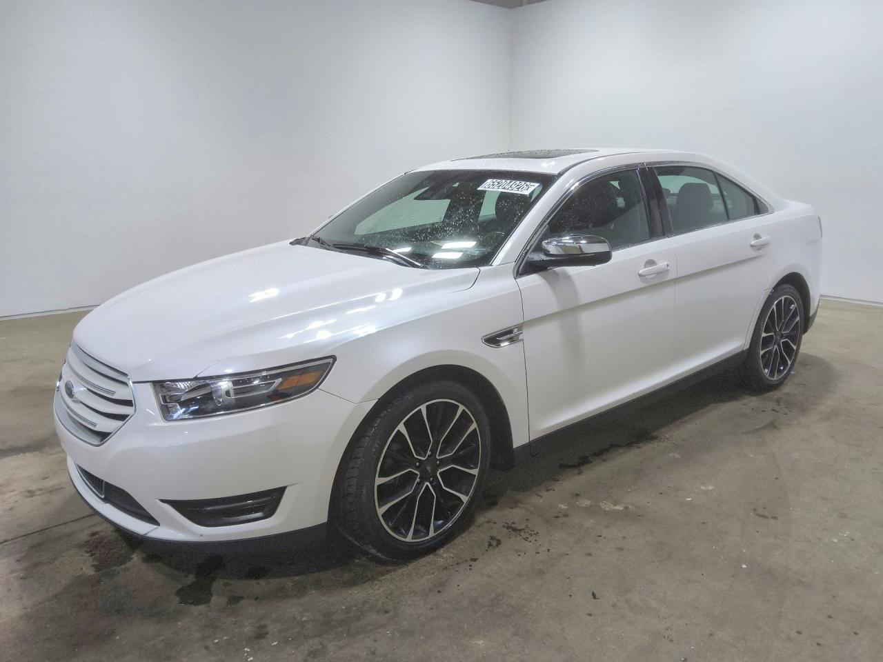 2018 FORD TAURUS LIMITED | 1FAHP2J85JG121071 | UPCARS