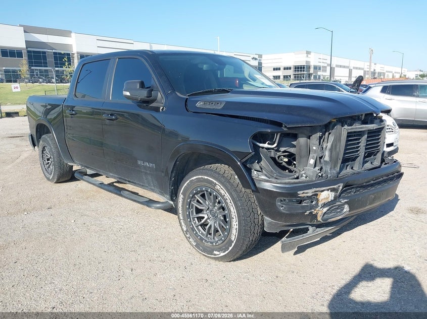 2019 RAM 1500 LARAMIE  4X4 5'7 BOX | 1C6SRFJT6KN733290 | UPCARS