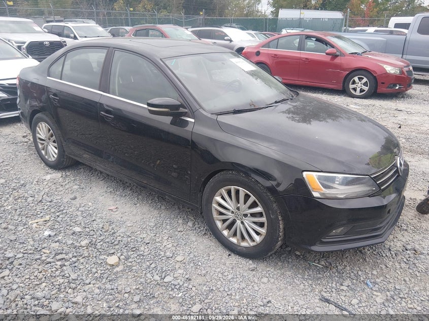 2015 VOLKSWAGEN JETTA 1.8T SE | 3VWD17AJ4FM406994 | UPCARS