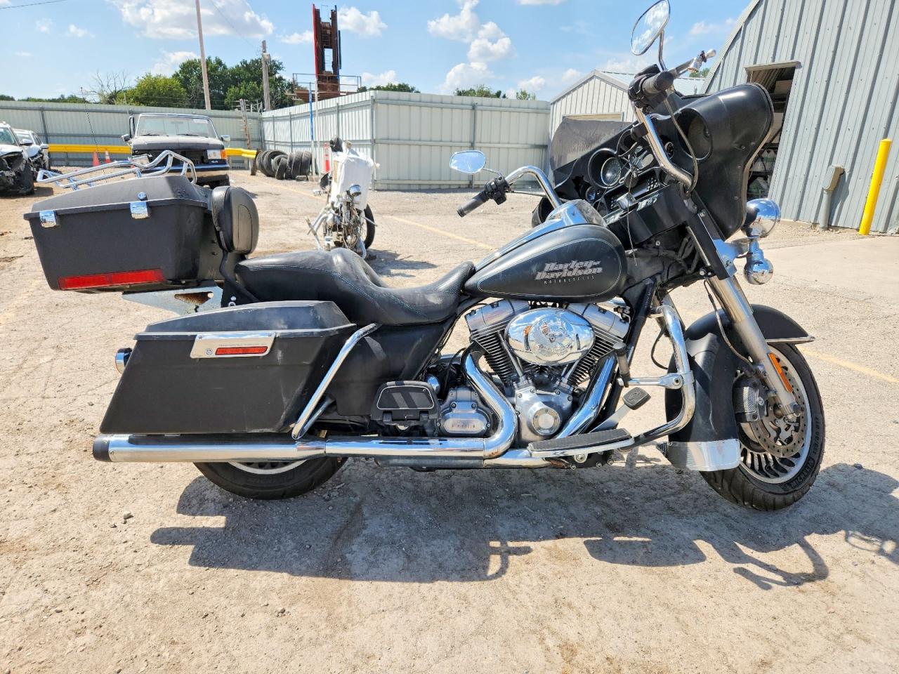 2009 HARLEY-DAVIDSON FL | 1HD1FV41X9Y607815 | UPCARS