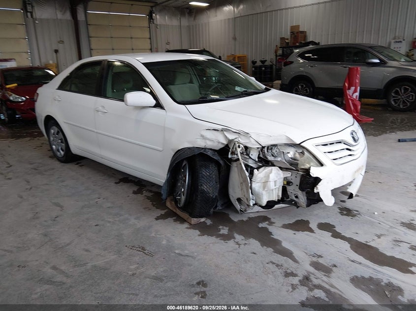 2011 TOYOTA CAMRY | 4T1BF3EK0BU617330 | UPCARS
