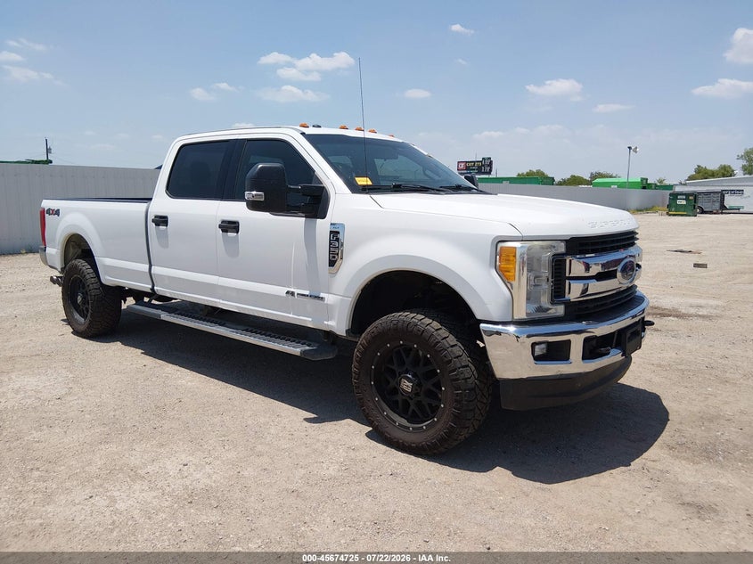 2017 FORD F-350 XLT | 1FT8W3BT7HEE02199 | UPCARS