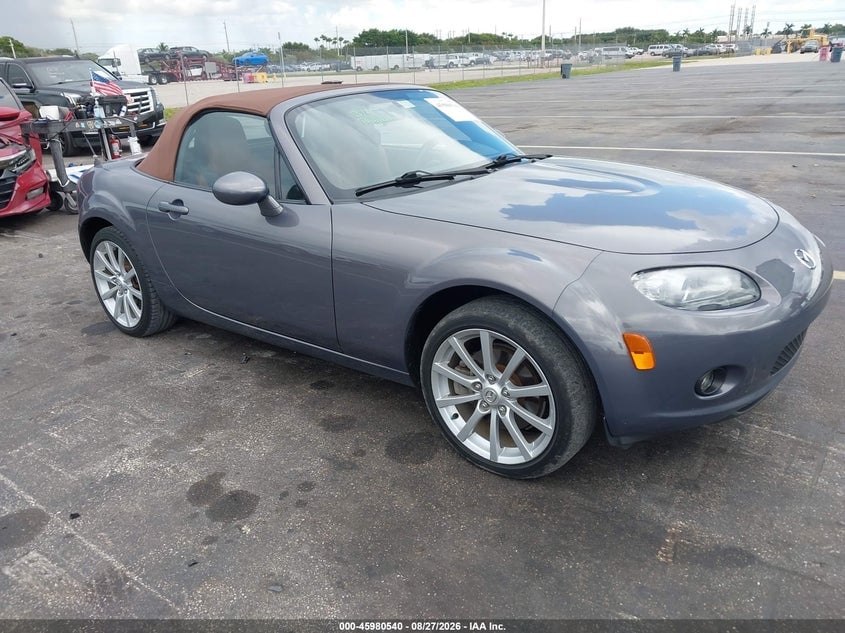 2006 MAZDA MX-5 GRAND TOURING | JM1NC25F860108722 | UPCARS