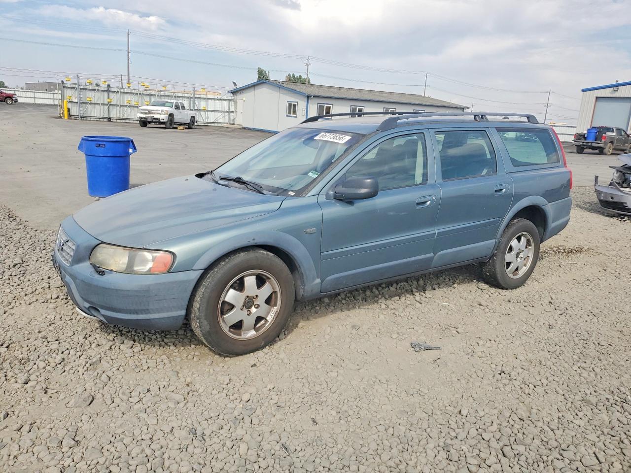 2001 VOLVO V70 XC | YV1SZ58DX11033662 | UPCARS