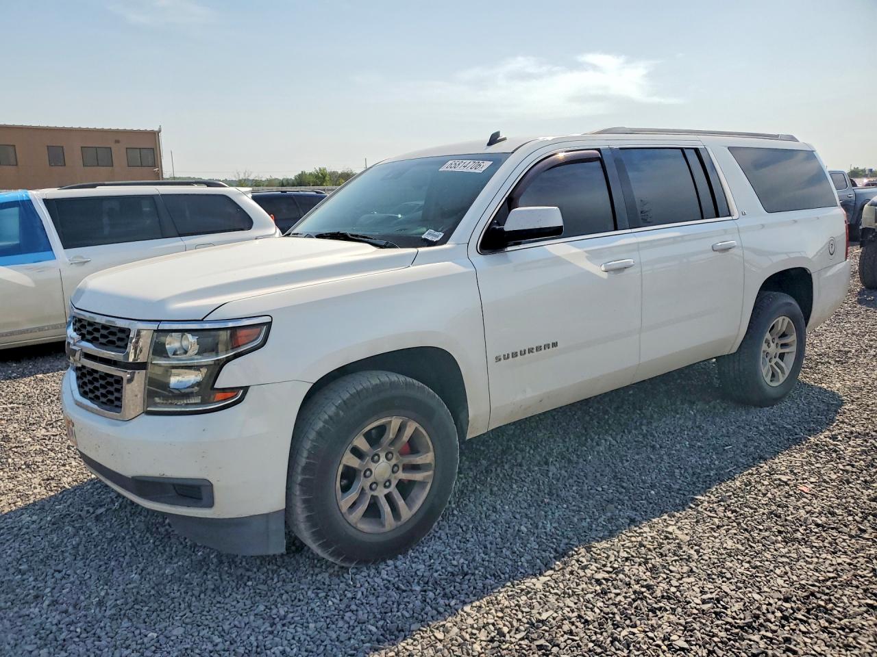 2015 CHEVROLET SUBURBAN | 1GNSCJKC1FR263171 | UPCARS