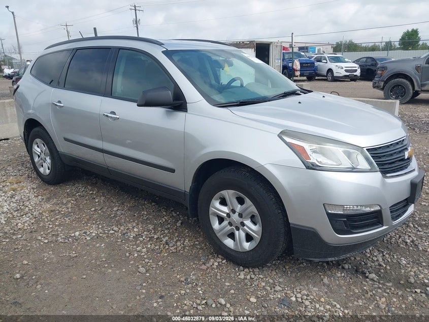 2015 CHEVROLET TRAVERSE LS | 1GNKRFKD9FJ185595 | UPCARS
