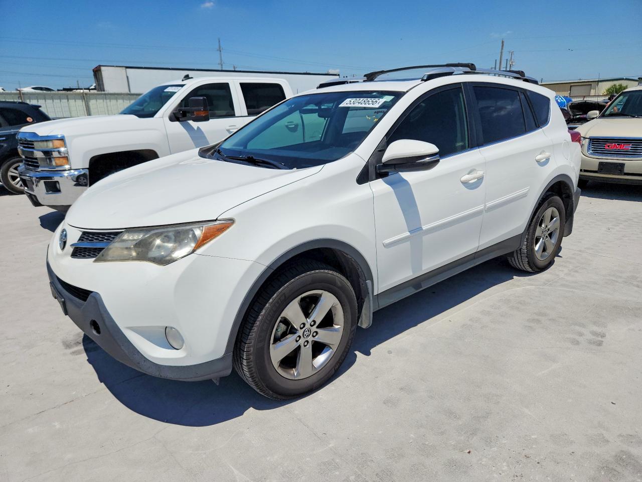 2015 TOYOTA RAV4 XLE | JTMWFREV9FJ044518 | UPCARS