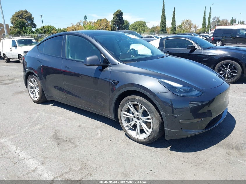 2024 TESLA MODEL Y LONG RANGE DUAL MOTOR ALL-WHEEL DRIVE | 7SAYGAEE5RF993585 | UPCARS