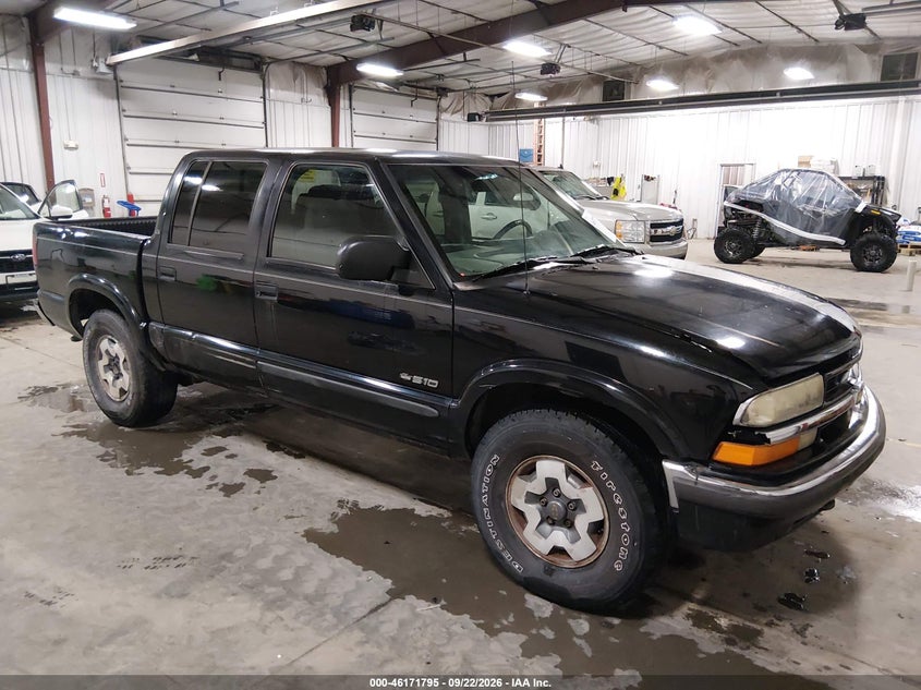 2002 CHEVROLET S-10 LS | 1GCDT13W82K179538 | UPCARS